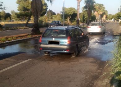 viale giovanni paolo conduttura acqua rotta