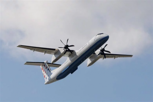 Volo Spalato - Roma.  Problemi dopo il decollo l'aereo torna indietro