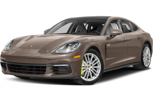 PORSCHE Panamera richiamata in officina