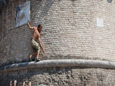 Street bouldering