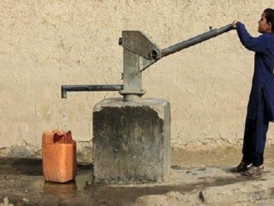 acqua potabile pakistan