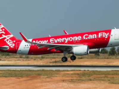 AirAsia, neonato morto trovato nel water dell'aereo