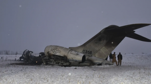 Aereo militare americano precipita nel Mediterraneo orientale, cinque morti.