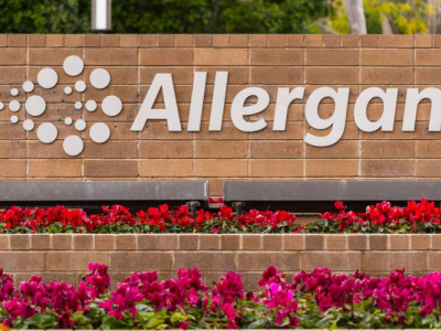 Protesi mammarie e cancro: Allergan ritira dal mercato europeo protesi al seno per potenziale legame con una rara forma di cancro, il linfoma anaplastico a grandi cellule