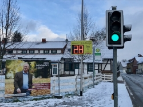 Autovelox anche contro i pedoni. Accade in Germania - VIDEO