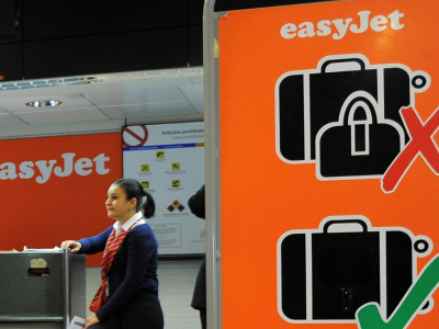 Cambiano le regole del bagaglio a mano EasyJet.