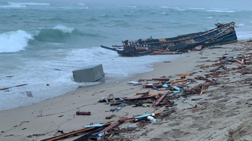 Migranti, nuova tragedia in Calabria sulla rotta della disperazione