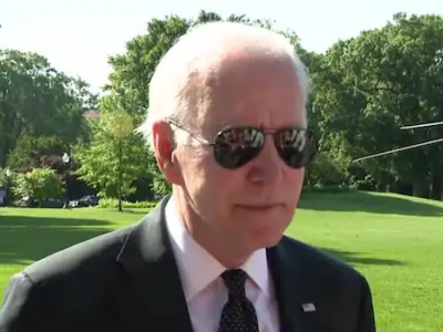 Biden portato in un luogo sicuro dopo che un aereo sospetto era entrato nello spazio aereo vietato della sua casa sulla spiaggia