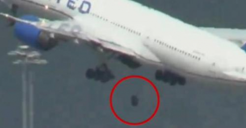 Aereo della United perde una ruota durante il decollo ma atterra in sicurezza – Il video