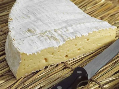 brie al tartufo