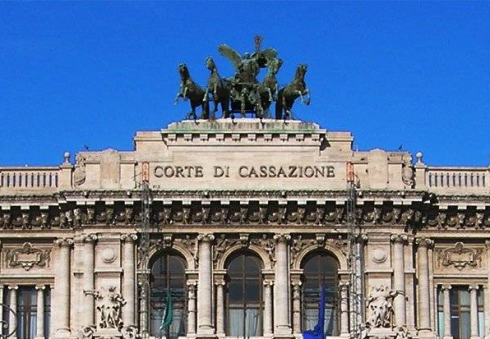 Legge salva-suicidi e crisi da sovraindebitamento: importante decisione della Cassazione