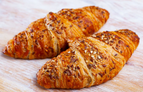 Rischio chimico per Ossido di etilene nel sesamo: richiamati i cornetti 5 cereali e frutti di bosco di TOULON CROISSANTERIA. 