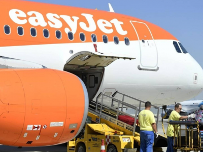 Paura a Malpensa, aereo Easyjet Europe interrompe decollo per l’accensione improvvisa della spia apertura del portellone di carico