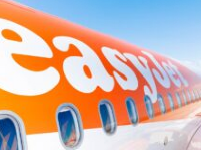 Volo easyJet cancellato dopo che il passeggero ha defecato sul pavimento del bagno dell'aereo