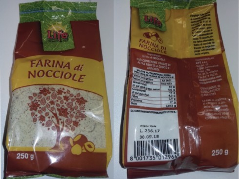 farina di nocciole