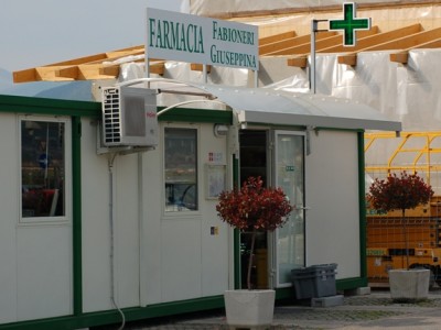 farmacia nel container