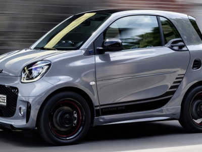 Maxi richiamo per Daimler fortwo EQ: il tetto potrebbe staccarsi.