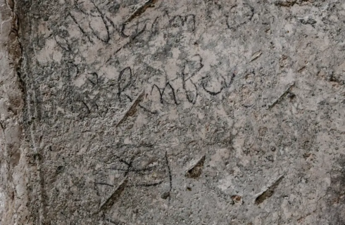 Graffiti di cavaliere del Medioevo scoperti nella tomba di re David