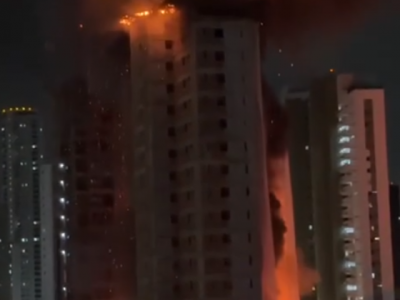 Un grande incendio ha colpito un edificio in costruzioni a Recife in Brasile – Il video