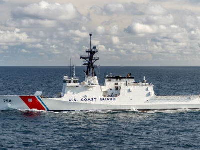 Donna di 23 anni cade in mare dalla nave da crociera Pacific Explorer: indagini in corso