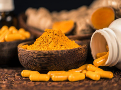 Integratori alimentari a base di curcuma associati a casi epatite. 