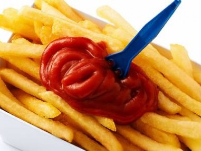 ketchup cucchiaio contiene 4 grammi di zucchero