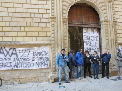 lavoratori protesta provincia di lecce