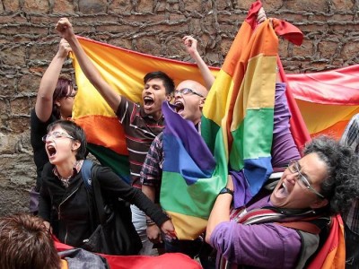 manifestazione per gay