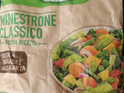 Frammenti di vetro in un lotto di minestrone classico surgelato a marchio La Valle degli Orti – Frosta