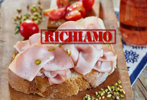 Allergeni: mortadella richiamata per presenza di pistacchio e mandorla non dichiarati in etichetta