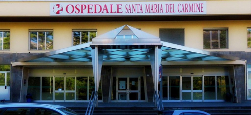 Mangiano alla mensa dell'ospedale di Rovereto, in 27 dipendenti con la gastroenterite