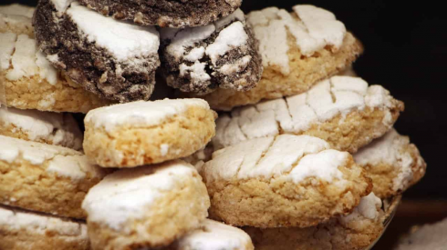 Allergene non dichiarato, ministero della Salute richiama pasticcini Ricciarelli e Catanesi Artigianali