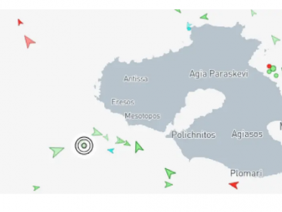 Una nave mercantile con un equipaggio di 14 persone è affondata al largo di Lesbo in Grecia