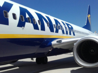 Rissa dopo il decollo, aereo Ryanair costretto all'atterraggio