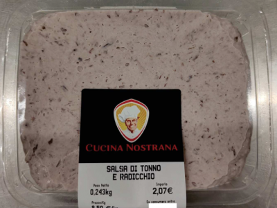 Batterio Listeria, richiamati dai supermercati altri marchi contaminati di salsa tonno e radicchio