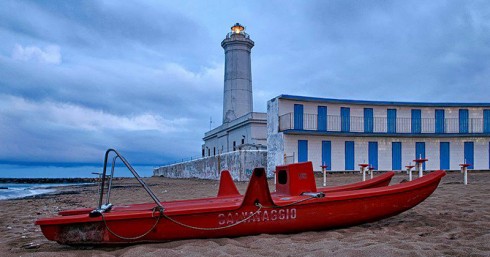 il faro di san cataldo