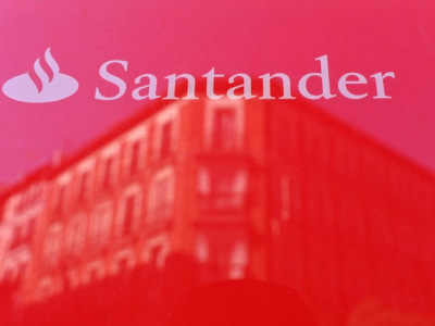 UK, Banco Santander accredita erroneamente 130 milioni di sterline il giorno di Natale che spera di recuperare