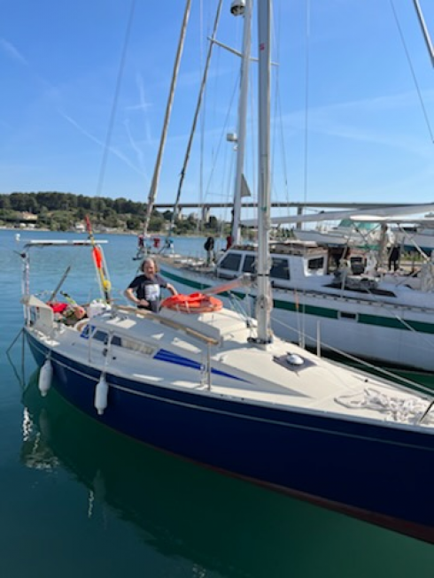 Due skipper dispersi a bordo di una barca a vela nel Mar Mediterraneo