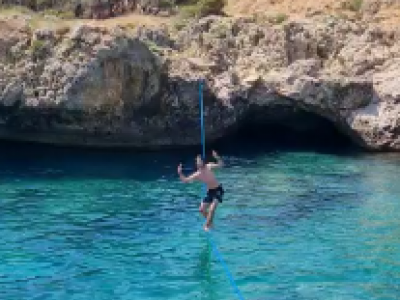 Slacklining la nuova frontiere dello sport nel Salento – VIDEO