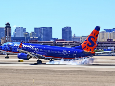 Guasto al carrello, aereo della Sun Country Airlines si arresta sulla pista