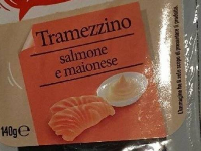 Ritirati i tramezzini maionese e salmone per presenza di Listeria monocytogenes