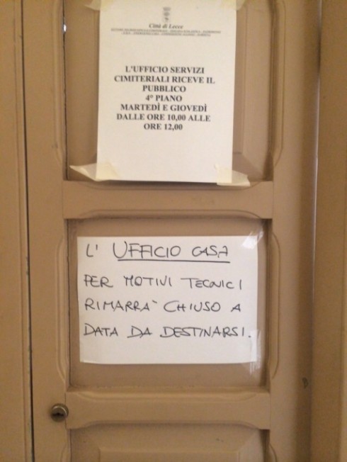 ufficio casa lecce