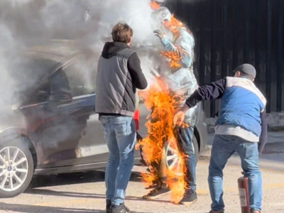 Professore si dà fuoco davanti alla caserma dei Carabinieri