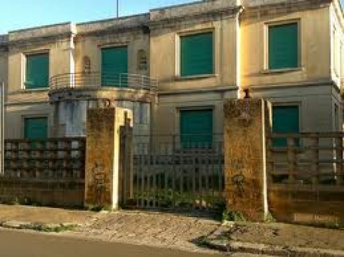 ex dispensario via miglietta lecce