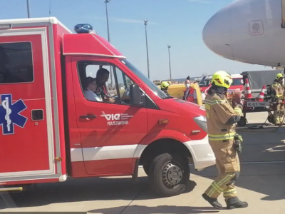 Fumo in cabina dopo il decollo, paura su volo Vienna - Berlino. 