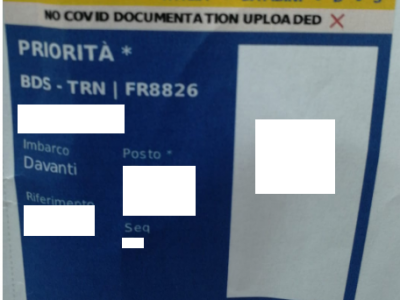 Brindisi, l'aereo per Torino-Caselle tarda la partenza e per i passeggeri è un'odissea